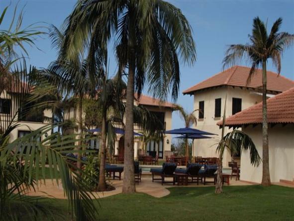 Hotel Izulu - Patio 